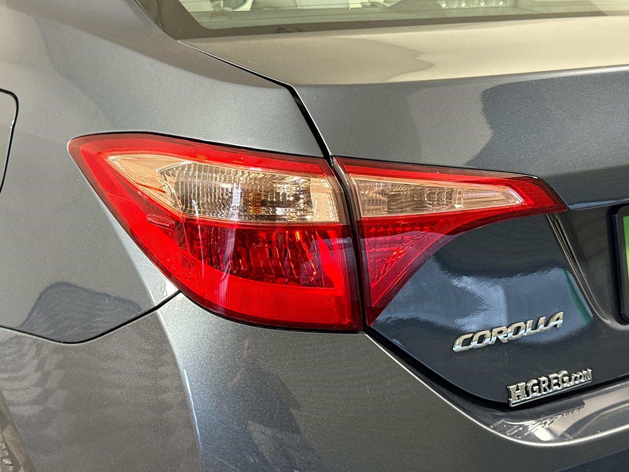 Used 2019 Toyota Corolla LE FWD image 35