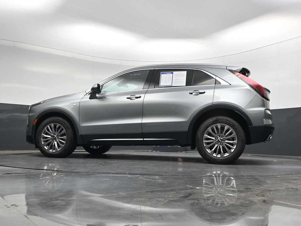Used 2025 Cadillac XT4 Premium Luxury FWD image 42