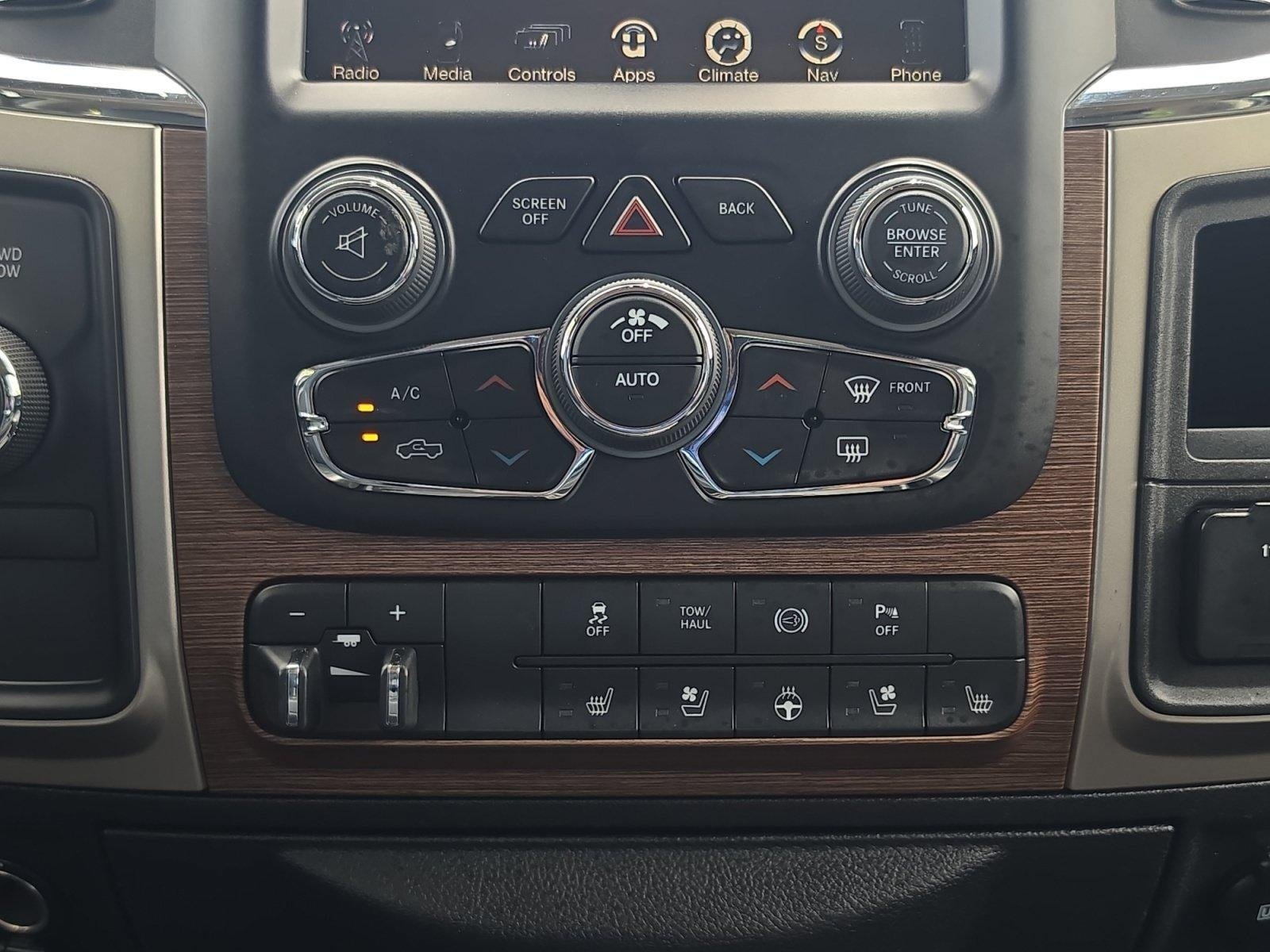 Used 2015 RAM 2500 Laramie AWD/4WD image 20
