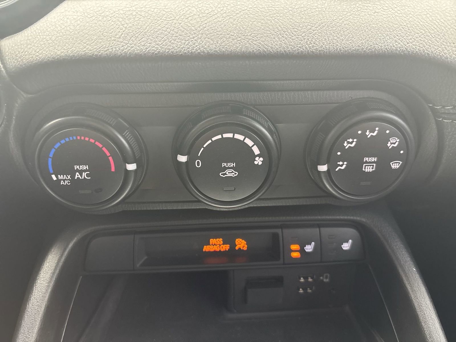 Used 2023 MAZDA MX-5 Miata Club image 18