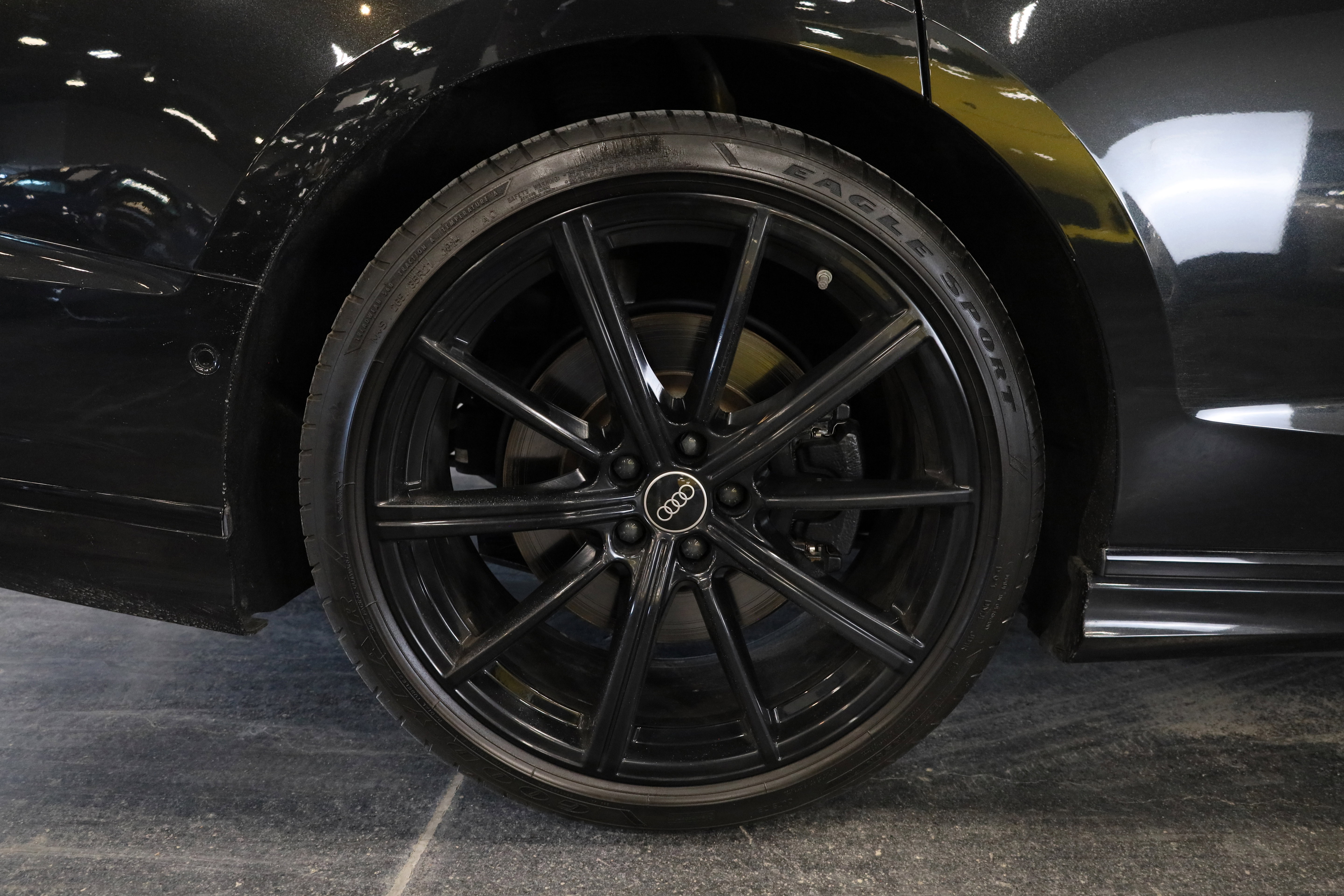 Used 2022 Audi A8 L 3.0T w/ Executive Package image 12