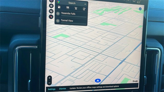 Used 2025 GMC Yukon XL Denali image 18