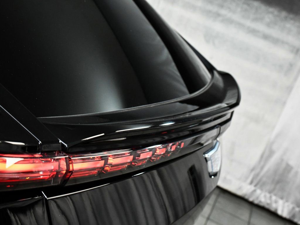 Used 2026 Cadillac Lyriq V image 83