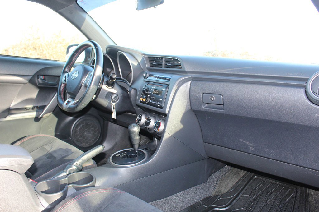 Used 2013 Scion tC image 14