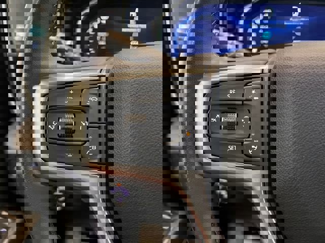 Used 2024 Chevrolet Silverado 1500 LT image 16