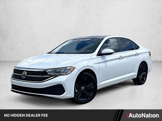 Used 2024 Volkswagen Jetta SE w/ Panoramic Sunroof Package
