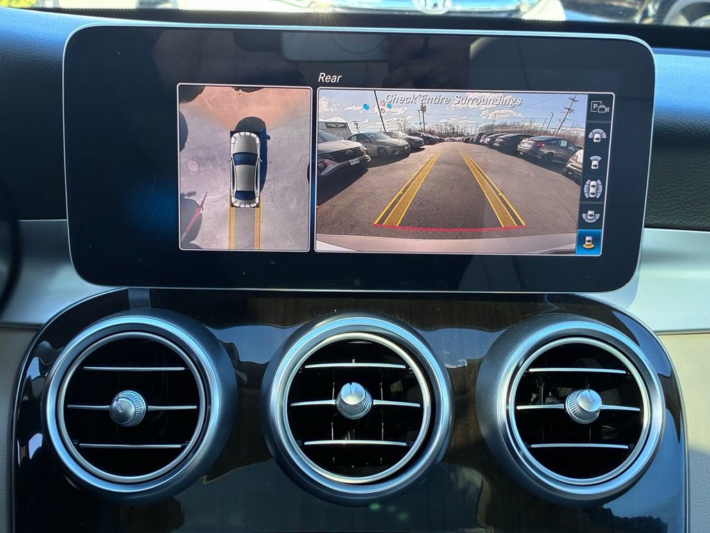 Used 2019 Mercedes-Benz C 300 4MATIC Sedan image 34