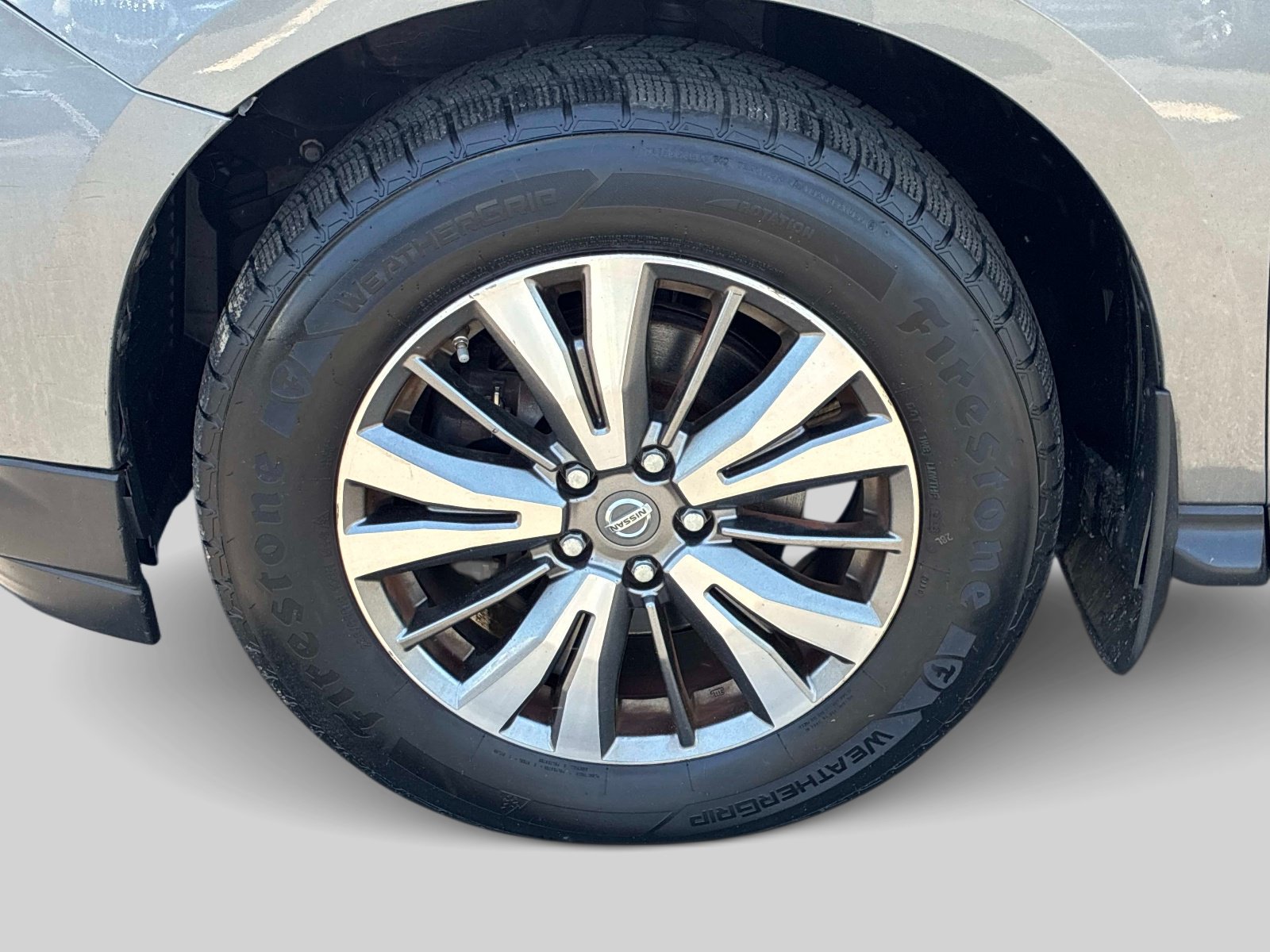 Used 2018 Nissan Pathfinder S AWD/4WD image 18