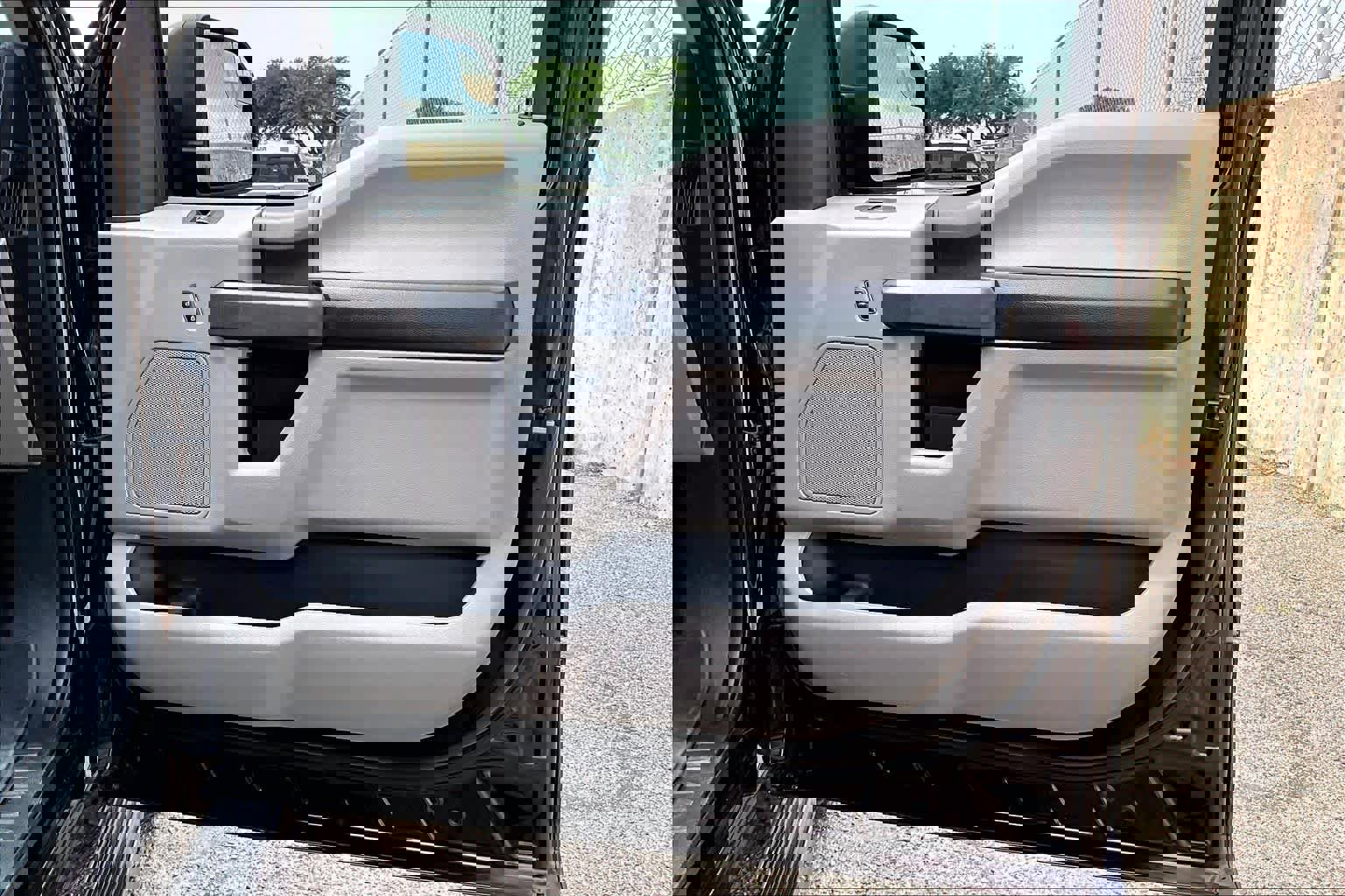 Used 2018 Ford F150 XL w/ Equipment Group 101A Mid AWD/4WD image 22