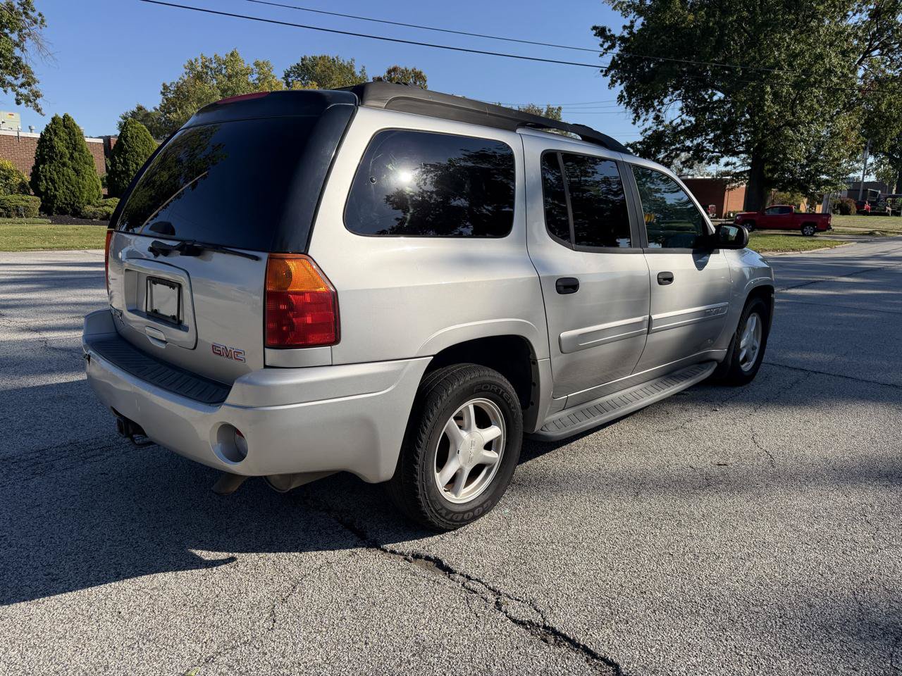 Used 2004 GMC Envoy XL SLE w/ 1SB Preferred Equipment Group AWD/4WD image 5