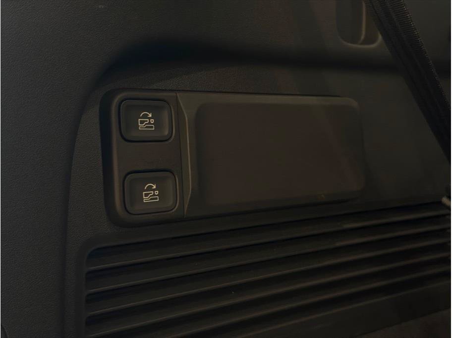 Used 2024 Rivian R1S Launch Edition AWD/4WD image 29