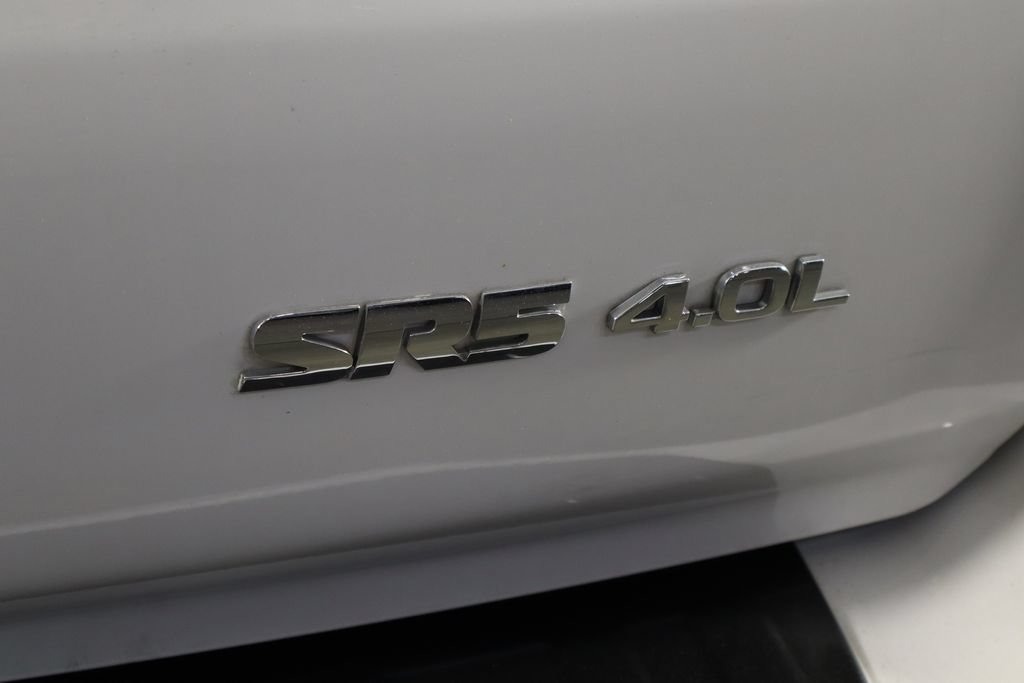 Used 2016 Toyota 4Runner SR5 RWD image 42