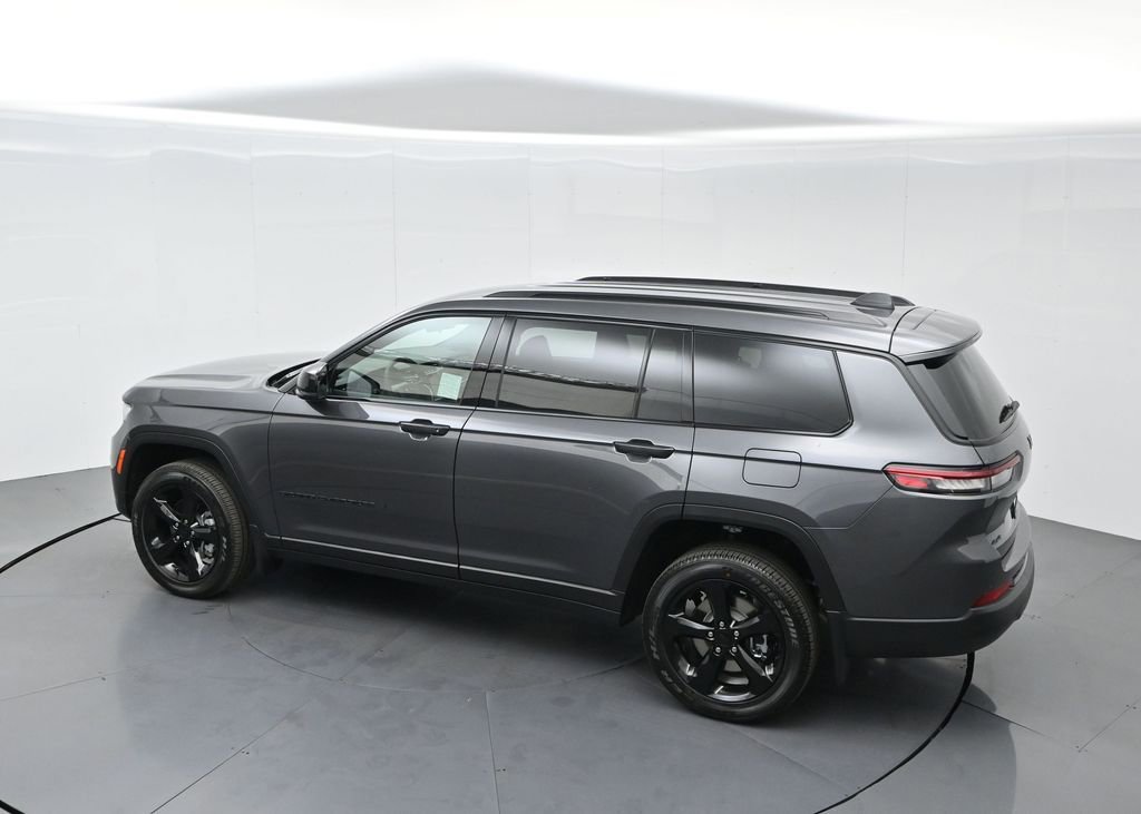 New 2025 Jeep Grand Cherokee L Laredo image 60