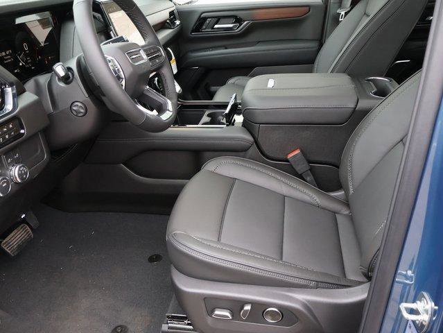 New 2026 GMC Yukon Denali w/ Sun & Power Step Package image 41