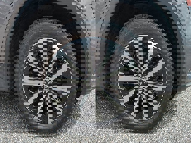 Certified 2021 Mercedes-Benz GLB 250 image 11