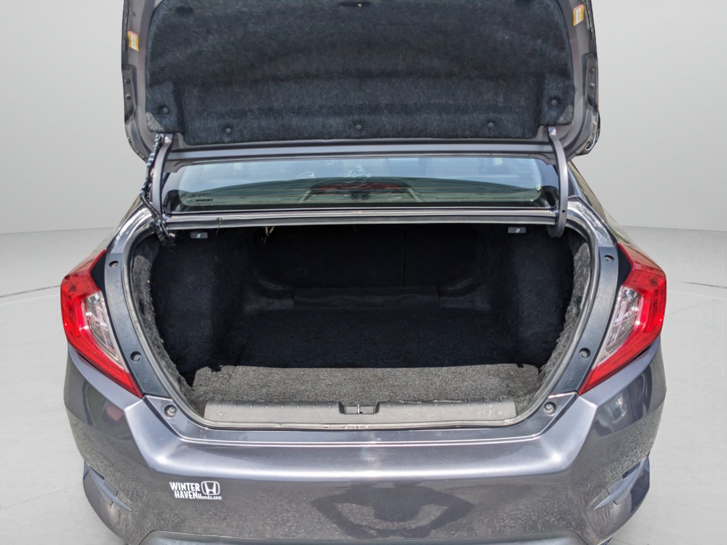 Used 2017 Honda Civic EX-T image 11
