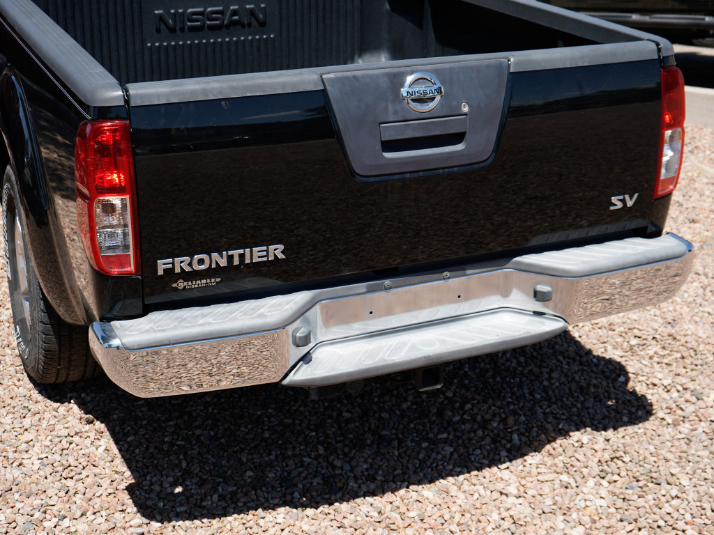 Used 2012 Nissan Frontier SV RWD image 16