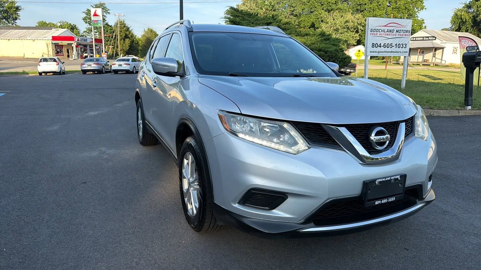 Used 2015 Nissan Rogue SV AWD/4WD image 11