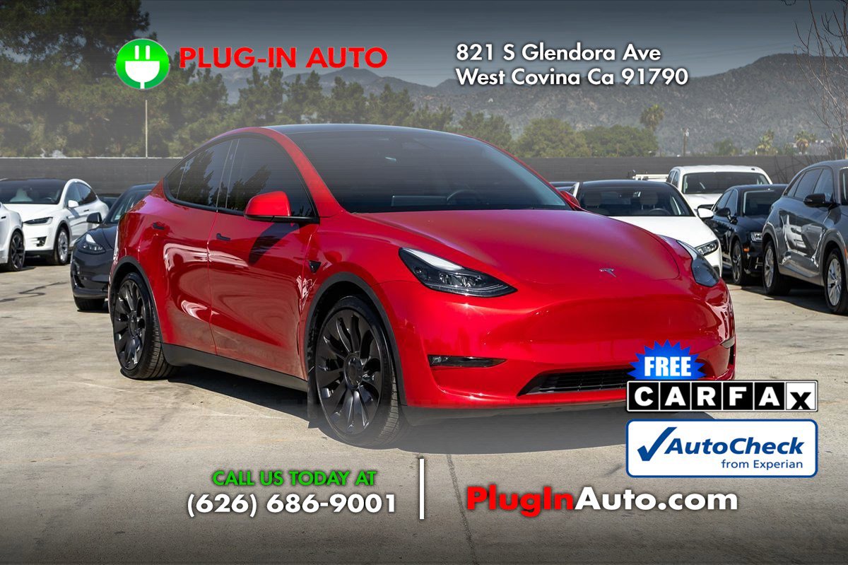 Used 2023 Tesla Model Y Performance image 3