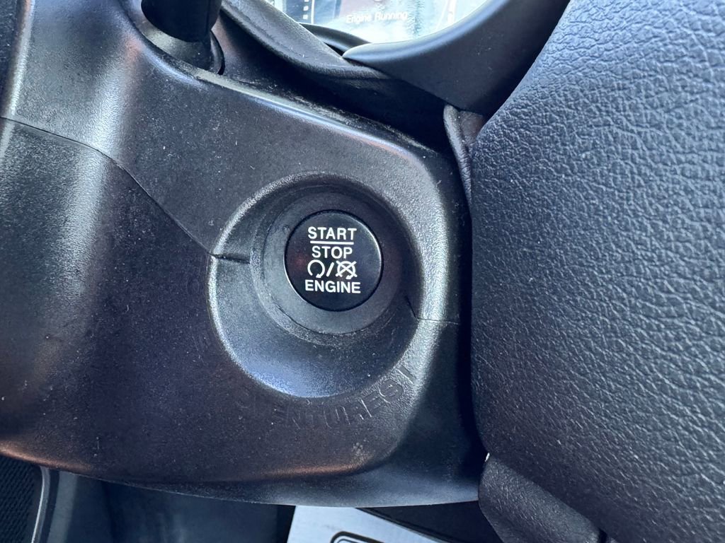 Used 2022 Jeep Renegade Sport w/ Sport Appearance Group image 25