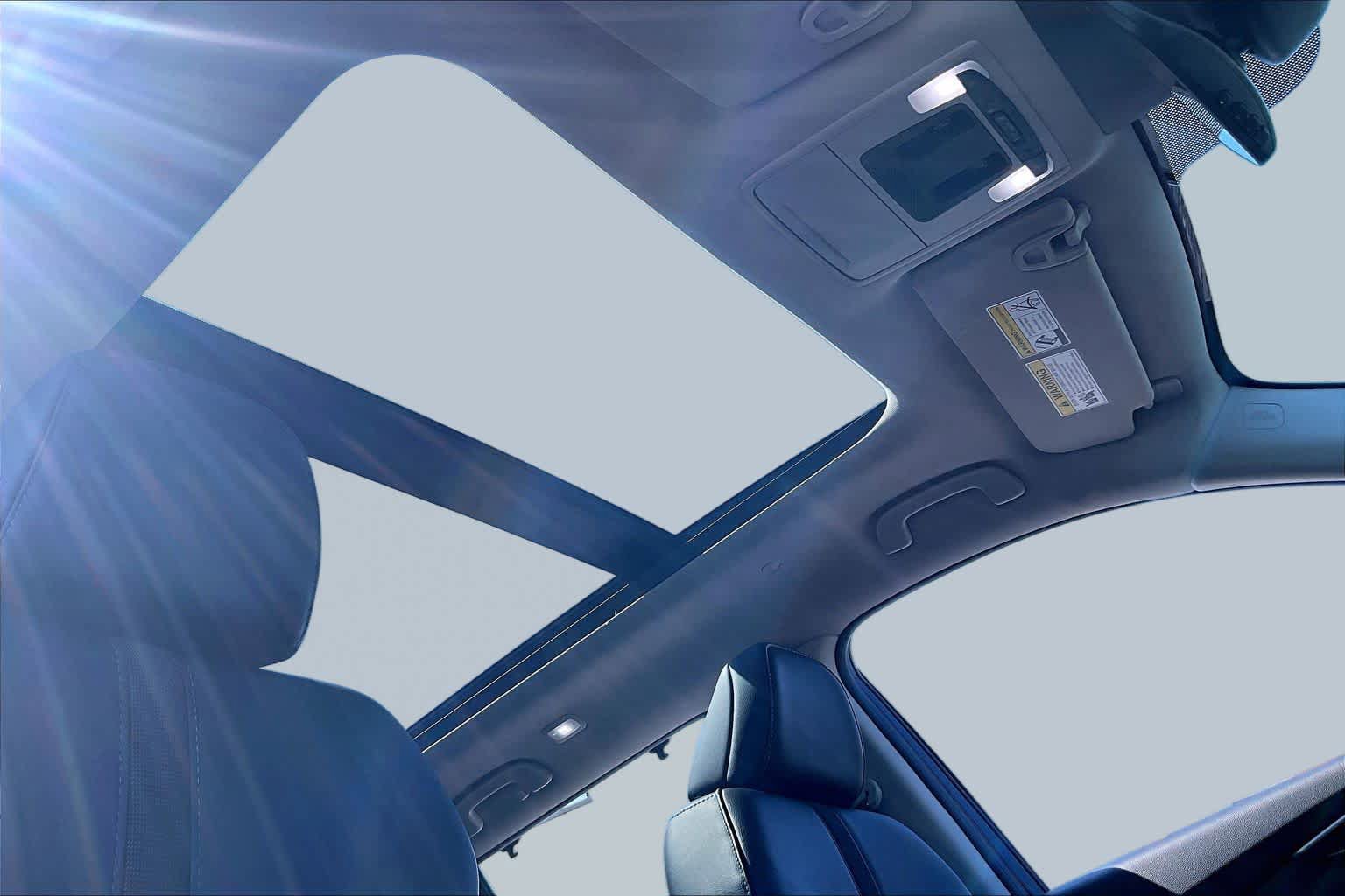 Used 2024 Honda Pilot Touring image 14