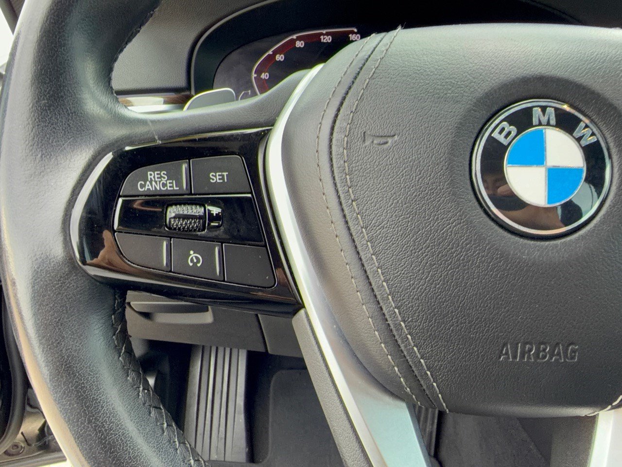 Used 2020 BMW 530i w/ Convenience Package RWD image 18