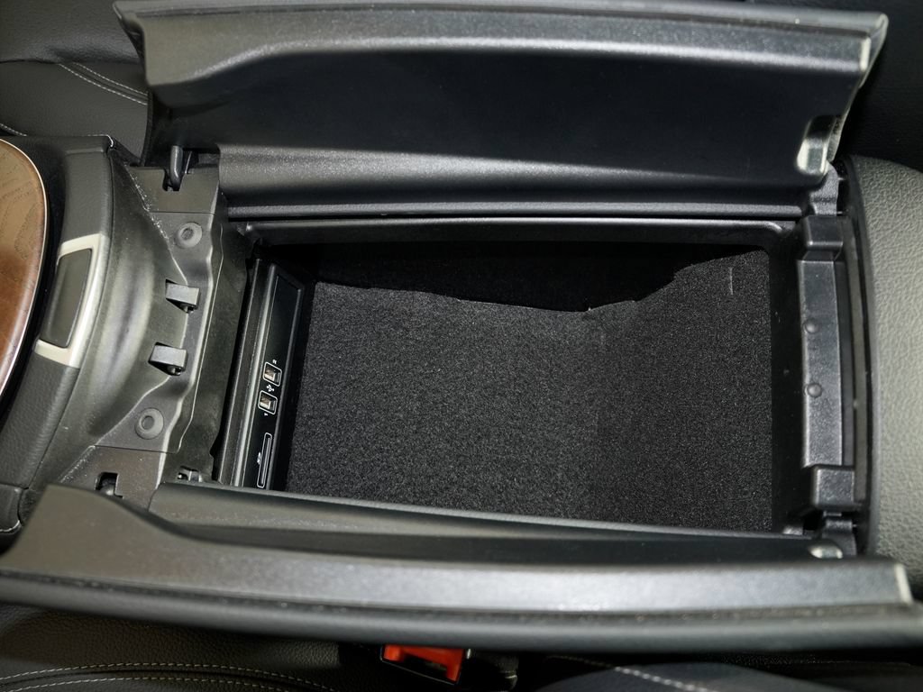 Certified 2020 Mercedes-Benz E 350 4MATIC Sedan image 27