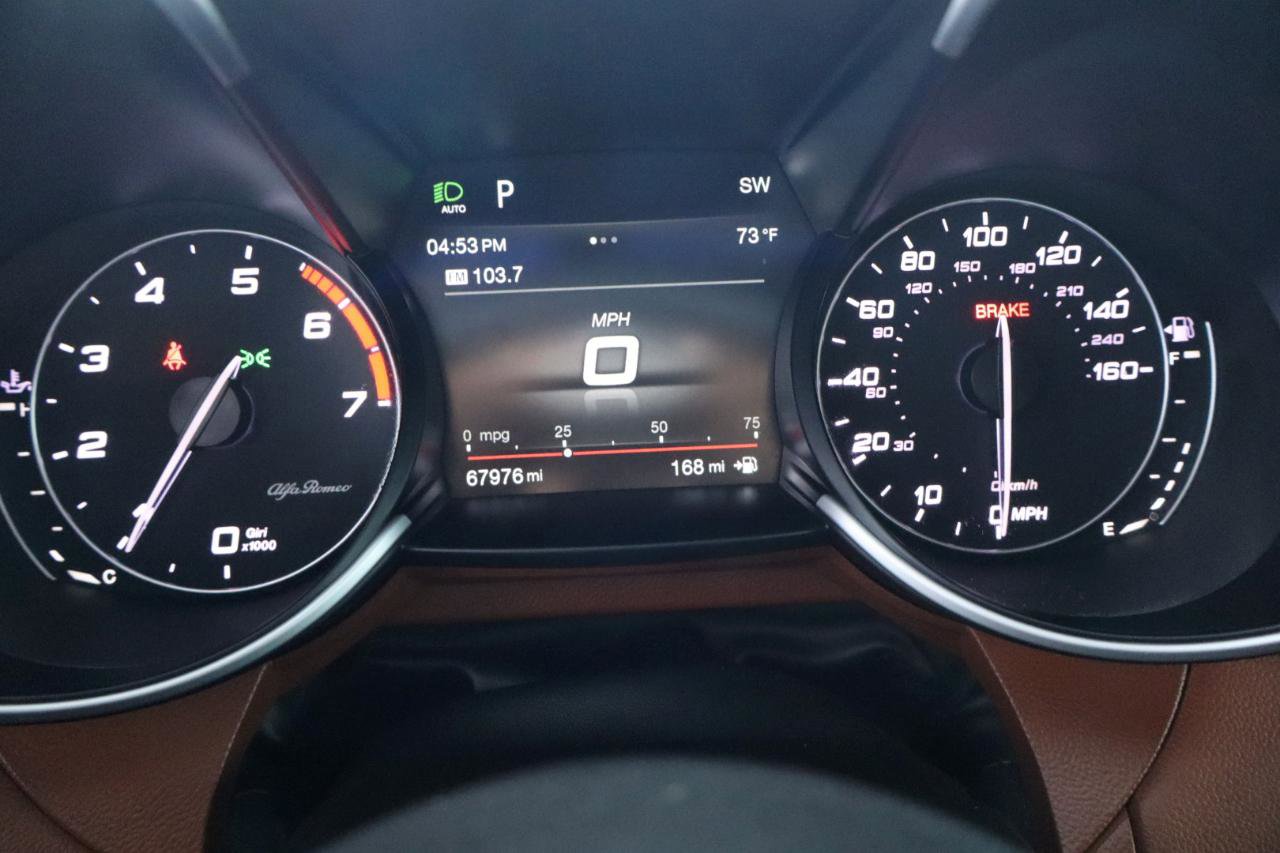 Used 2019 Alfa Romeo Giulia Ti Sport w/ Quick Order Package 22U Sport image 19