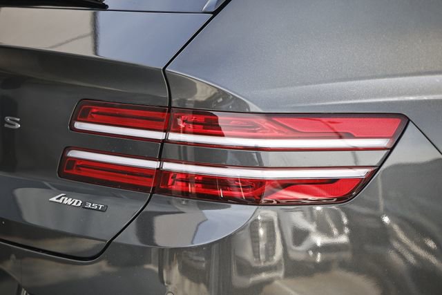 Certified 2025 Genesis GV80 3.5T Prestige image 8
