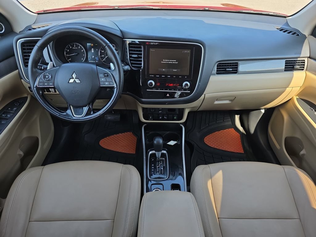 Used 2020 Mitsubishi Outlander GT AWD/4WD image 13