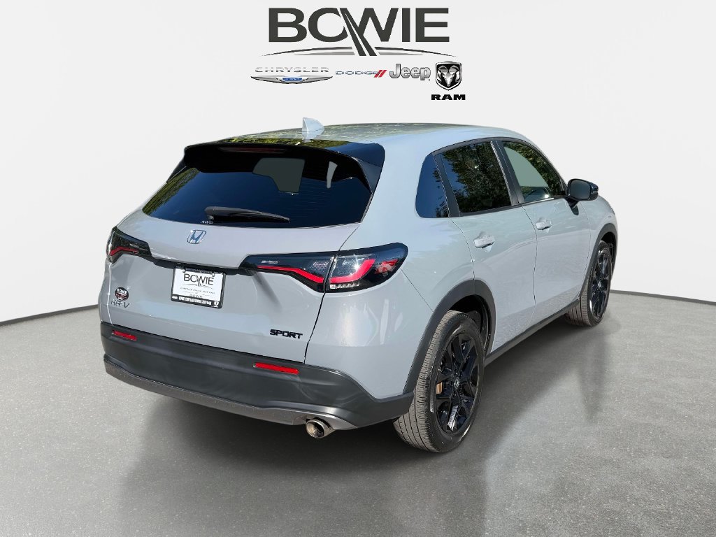 Used 2024 Honda HR-V Sport image 2