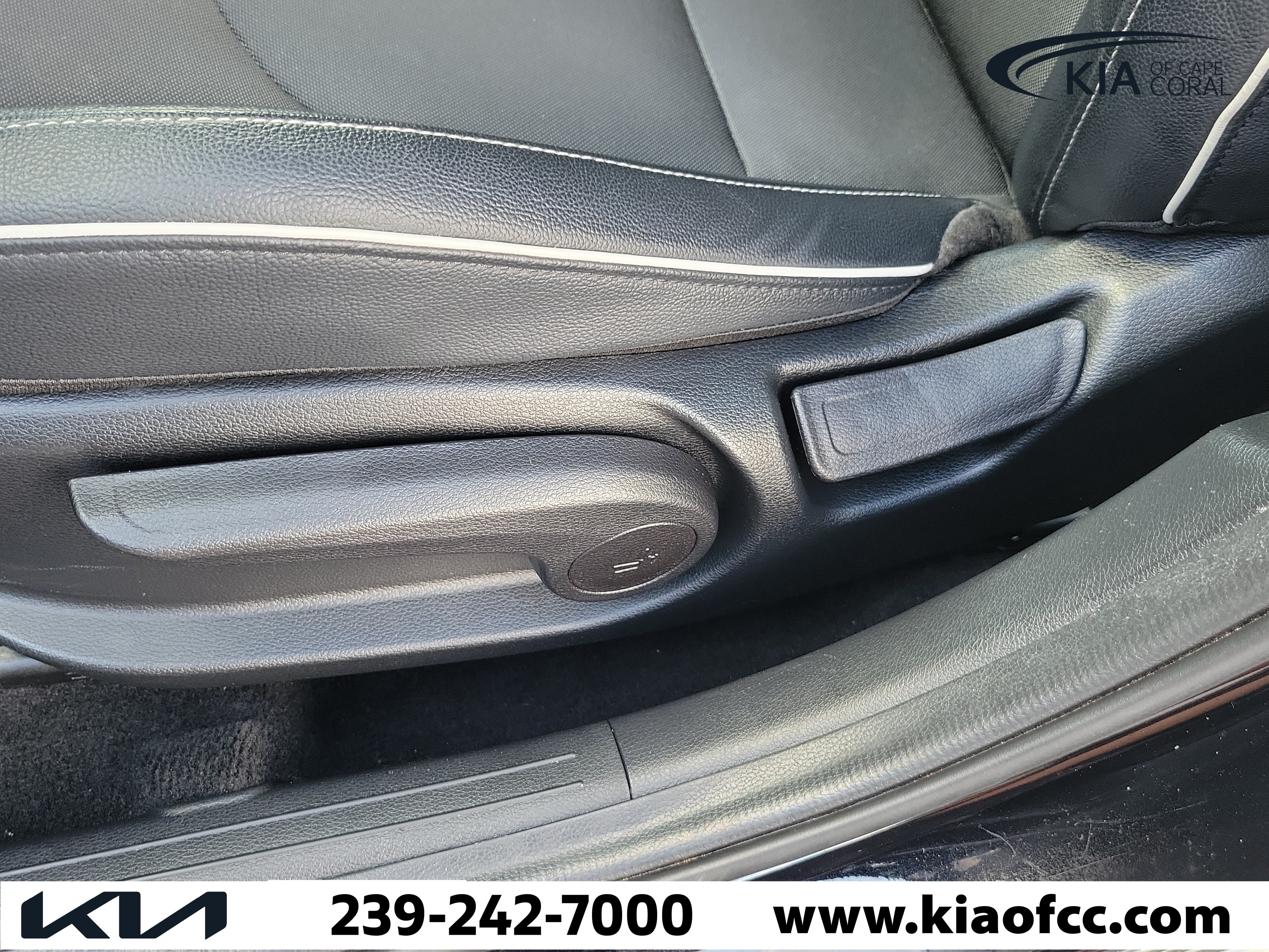 Certified 2023 Kia Forte GT-Line FWD image 22