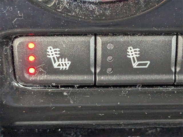 Used 2024 GMC Yukon XL Denali image 29