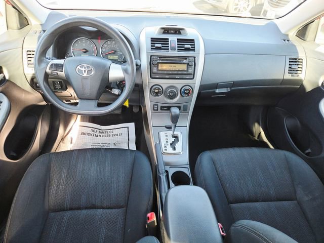 Used 2012 Toyota Corolla S image 11