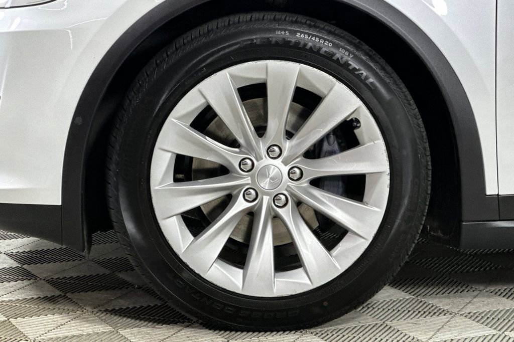 Used 2019 Tesla Model X Long Range image 32