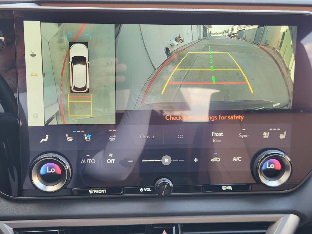 Certified 2024 Lexus RX 350 Premium Plus w/ Cold Area Package FWD image 17