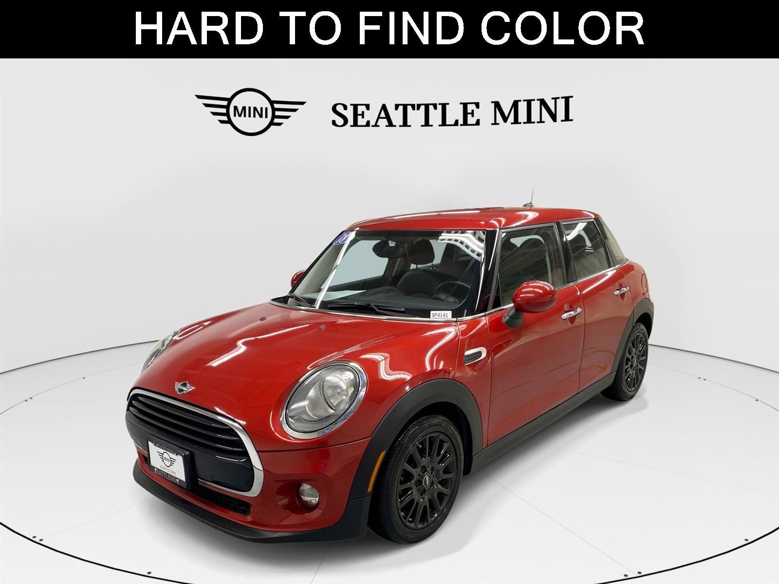 Used 2018 MINI Cooper 4-Door Hardtop image 1
