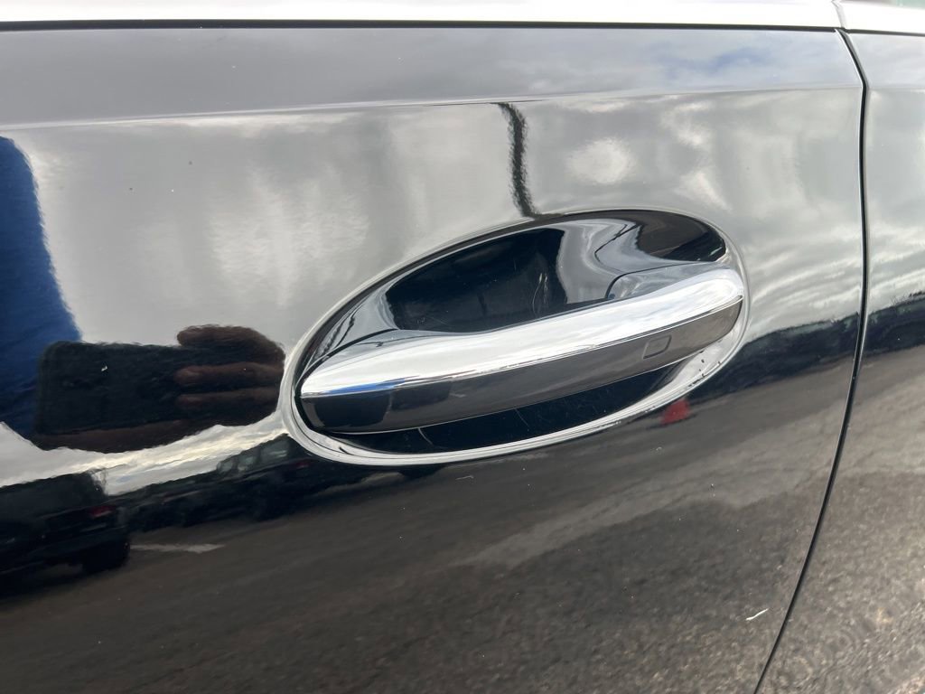 Used 2025 Mercedes-Benz C 300 4MATIC Sedan image 21