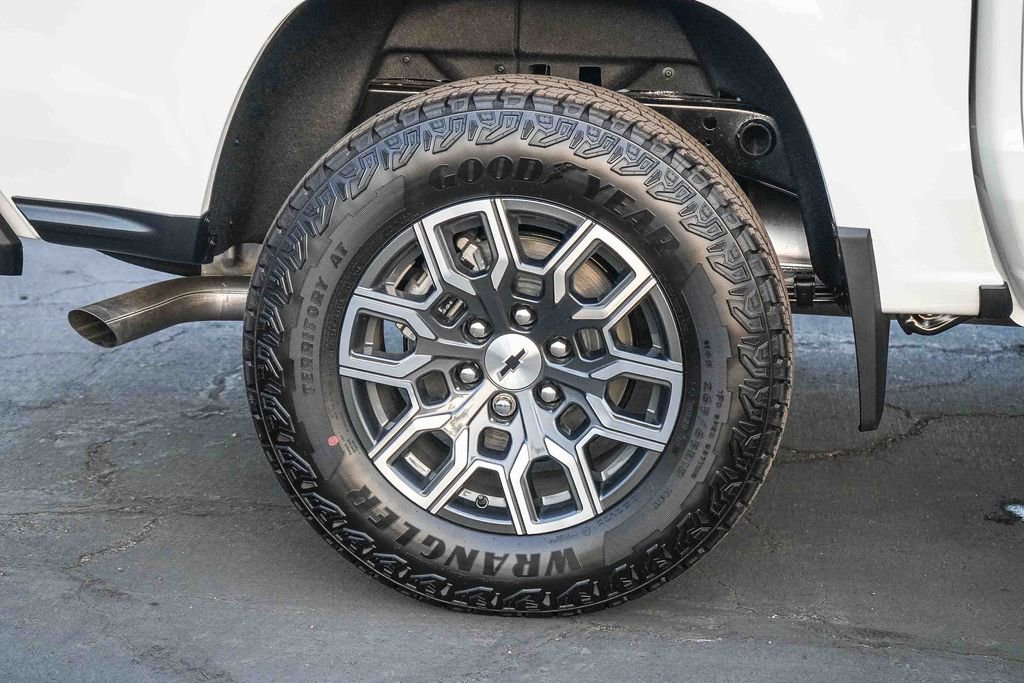 New 2026 Chevrolet Colorado Z71 w/ Technology Package AWD/4WD image 12