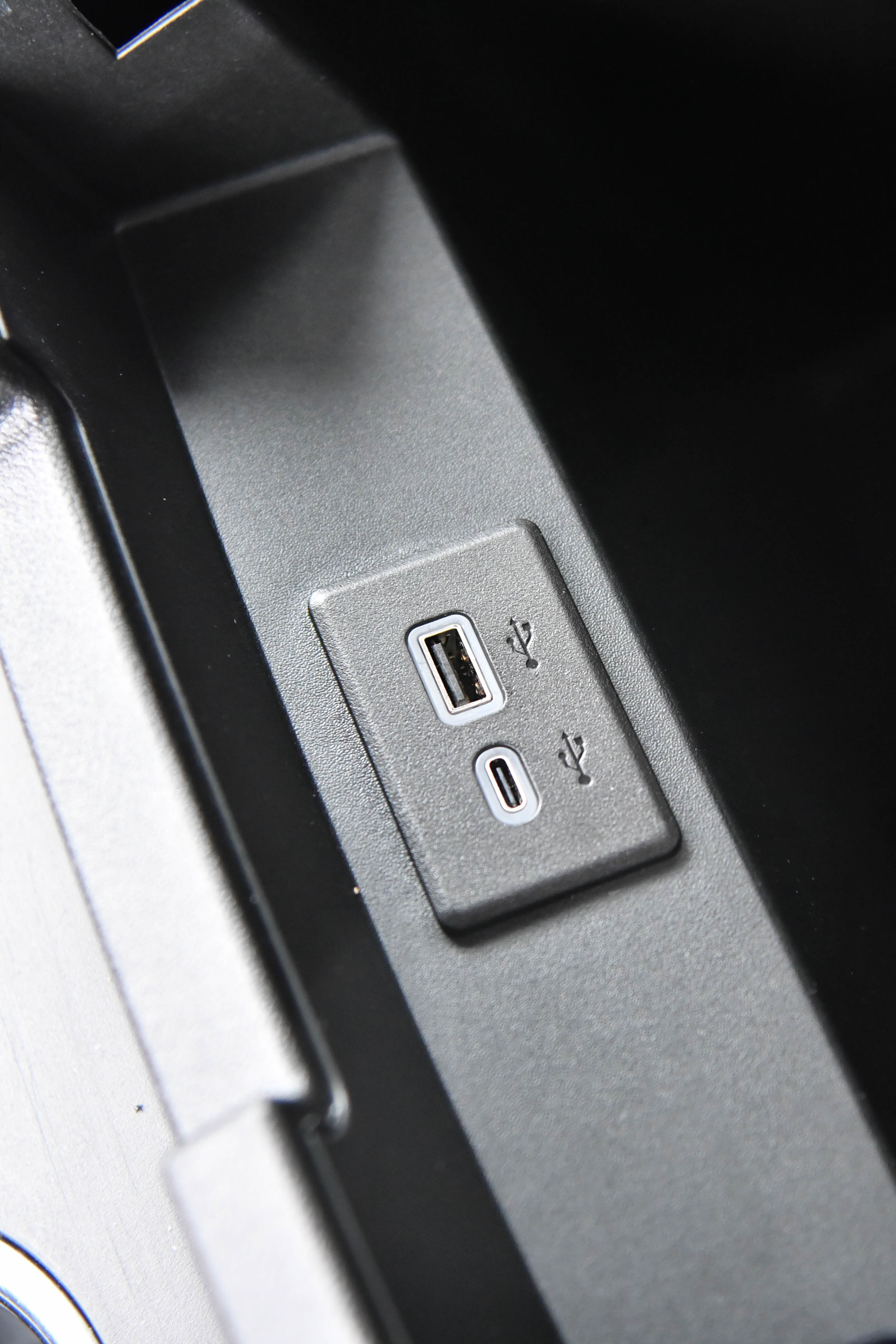 Used 2024 Chevrolet Tahoe LT image 28