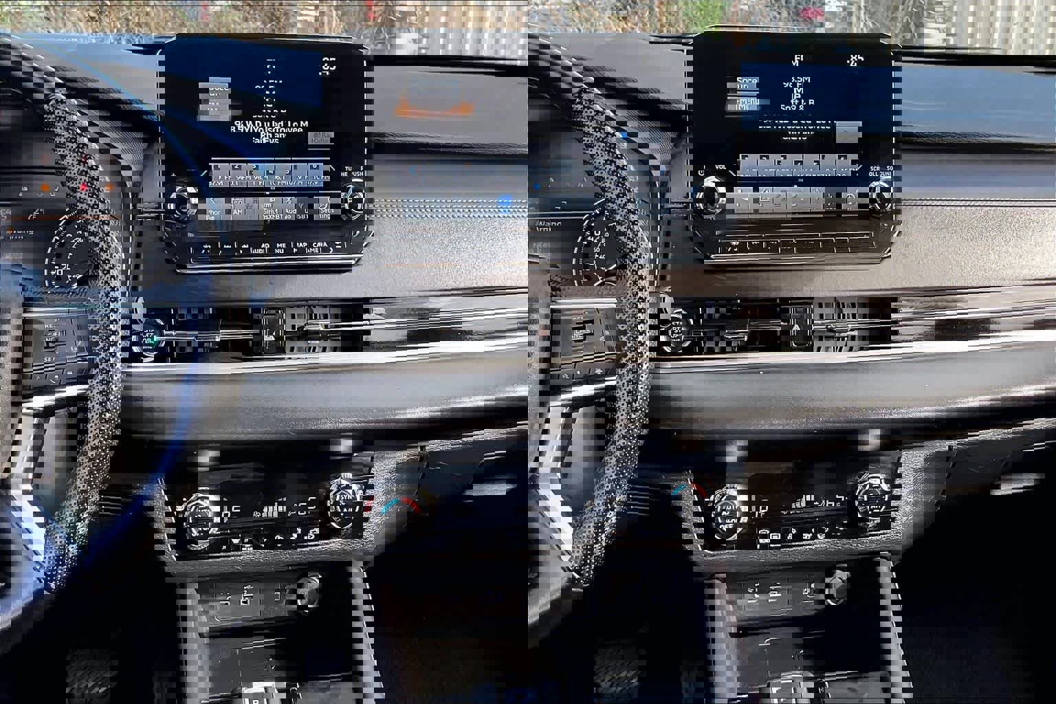 Used 2024 Mitsubishi Outlander SE FWD image 14