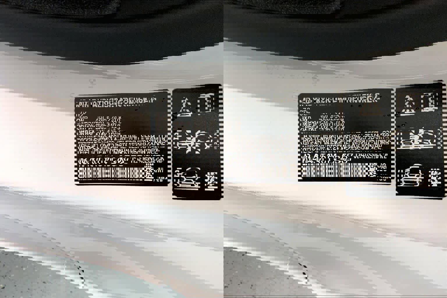 Certified 2023 BMW 430i xDrive Convertible w/ Premium Package image 36