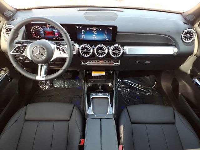 New 2026 Mercedes-Benz GLB 250 4MATIC image 4