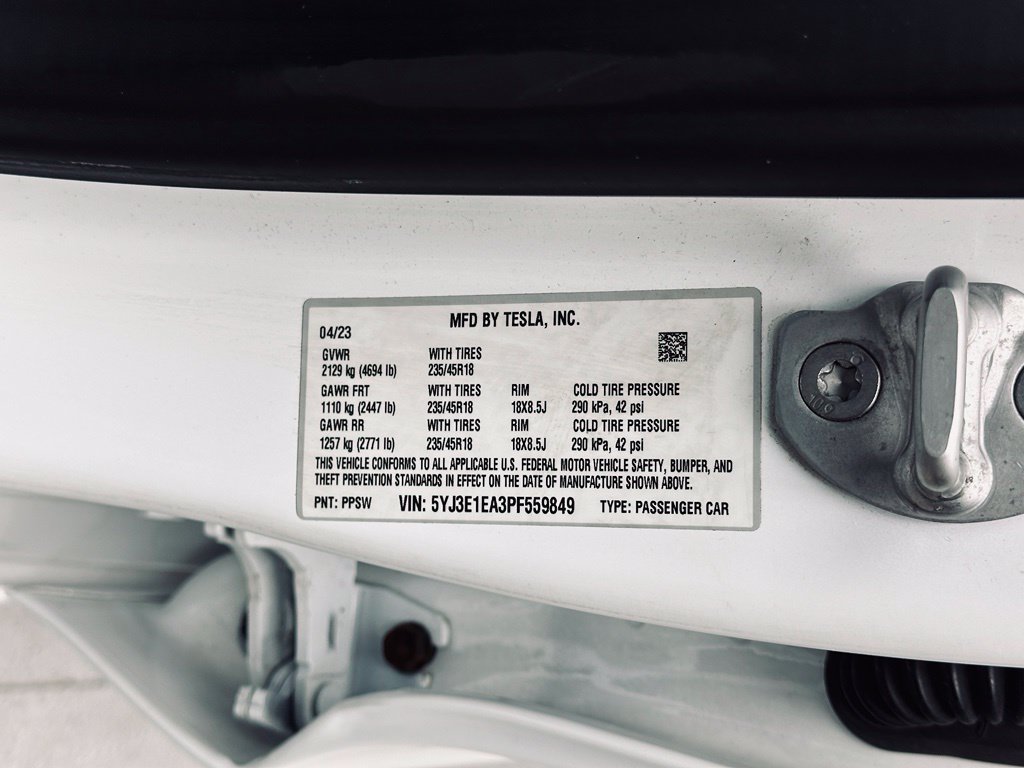 Used 2023 Tesla Model 3 Standard Range RWD image 39