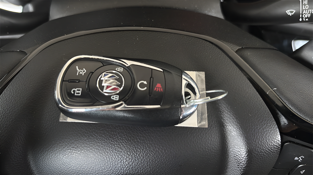 Used 2023 Buick Enclave Avenir FWD image 26