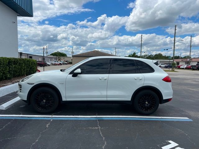Used 2014 Porsche Cayenne Diesel AWD/4WD image 2