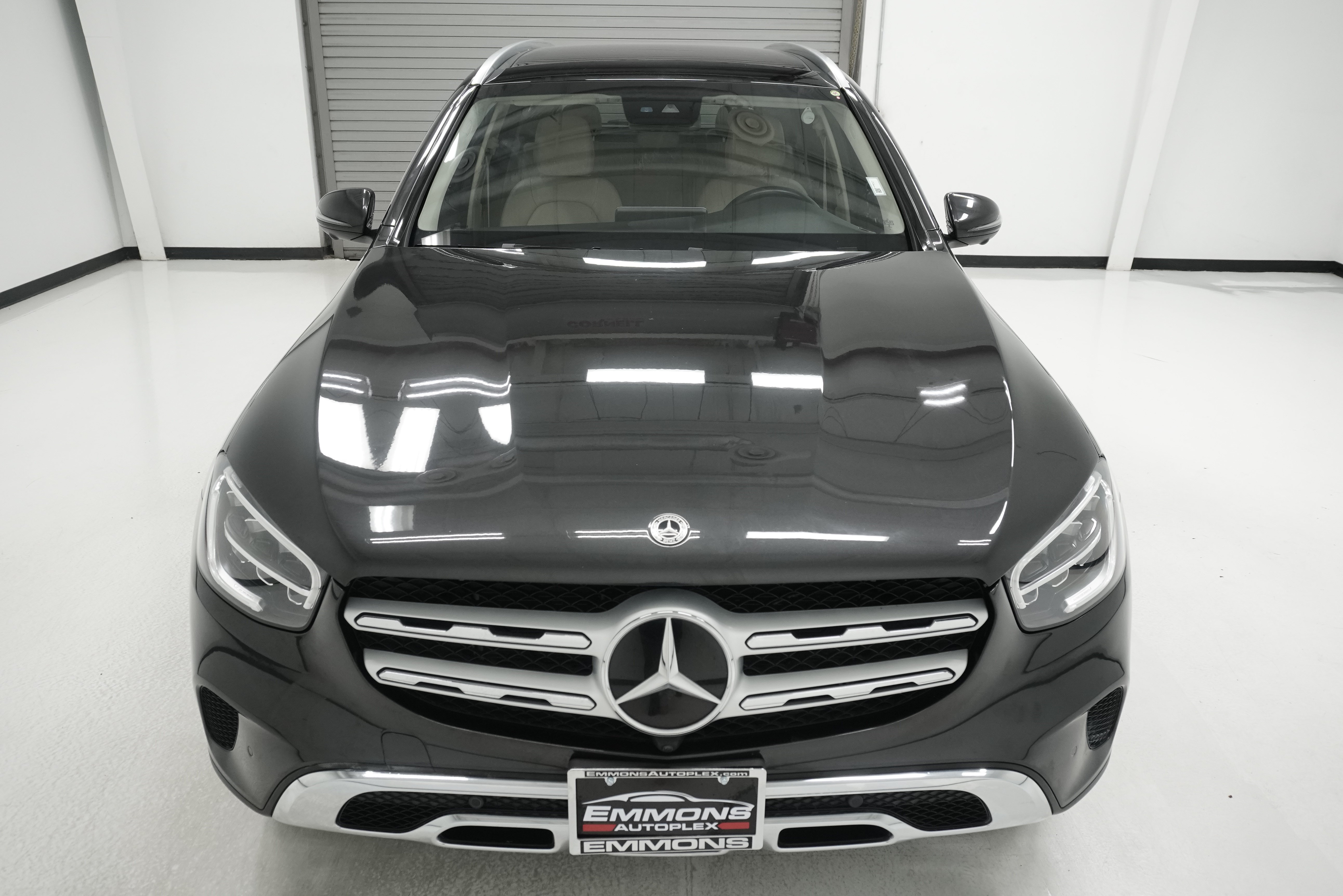 Used 2022 Mercedes-Benz GLC 300 image 2