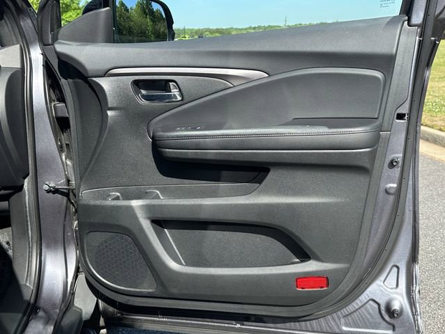 Used 2019 Honda Passport Sport image 15