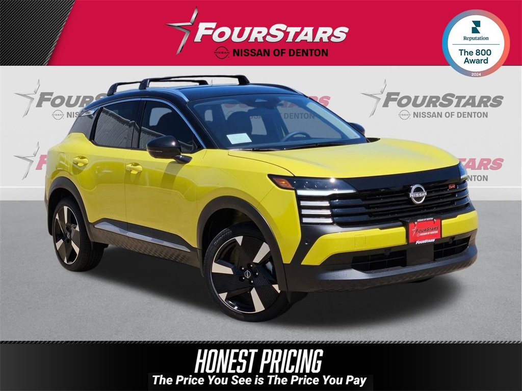 New 2025 Nissan Kicks SR w/ SR Premium Package