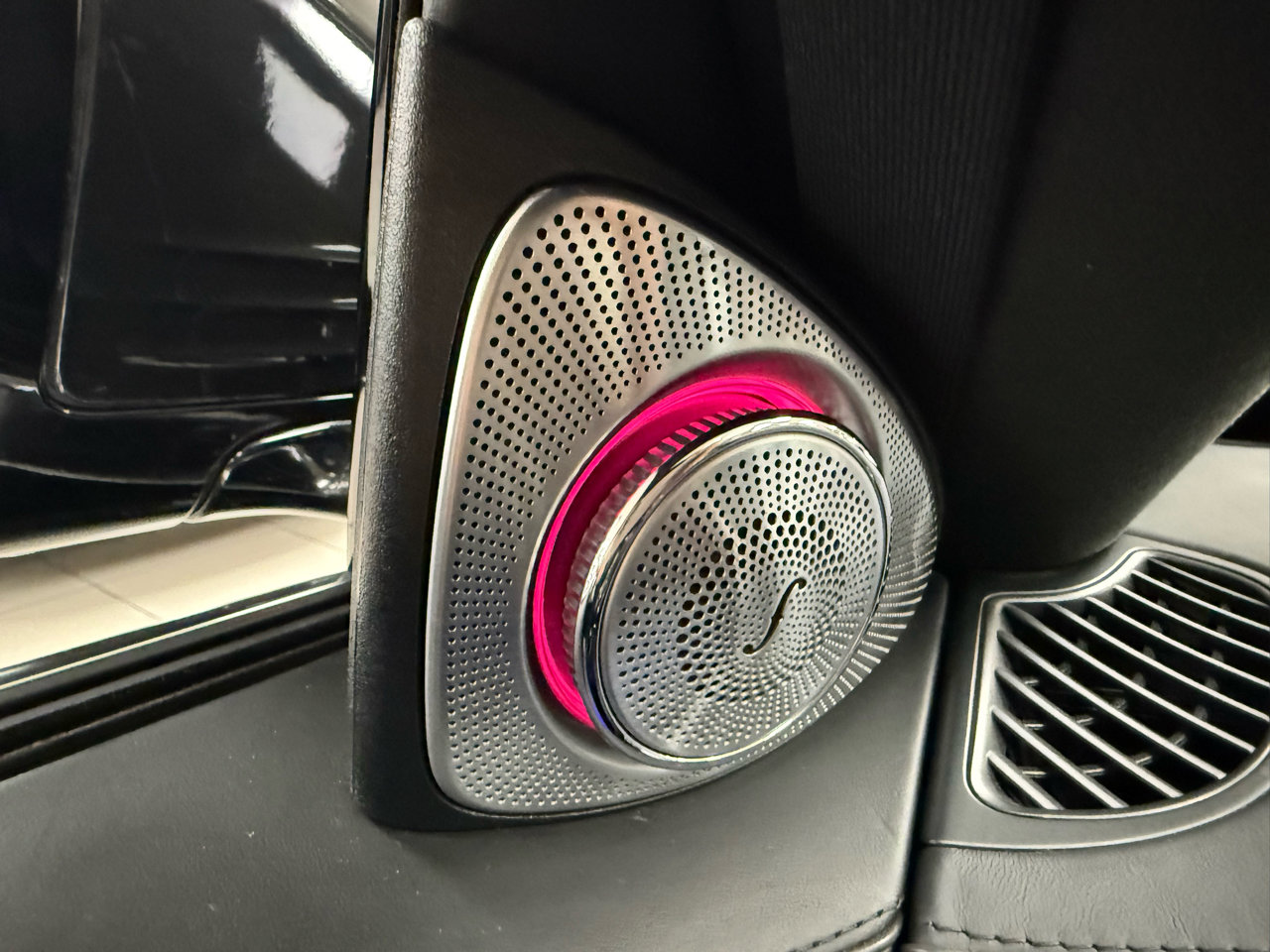 Used 2018 Mercedes-Benz S 63 AMG S 4MATIC Sedan image 10